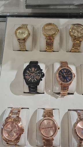 Fashion Accessories Store «Michael Kors», reviews and photos, 1800 Sawgrass Mills Cir #2630, Sunrise, FL 33323, USA