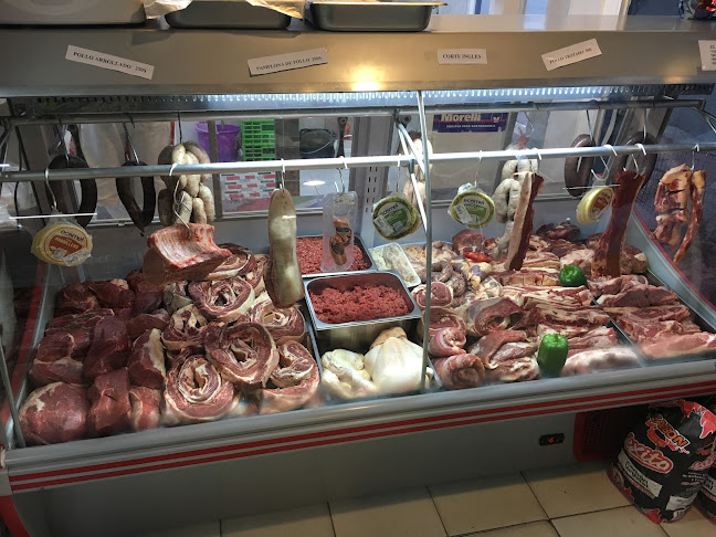Opiniones de Autoservice & Carniceria Quimar en Mercedes - Supermercado