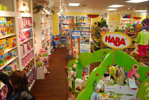 Toy Store «Island Treasure Toys», reviews and photos, 20 Bow St, Freeport, ME 04032, USA