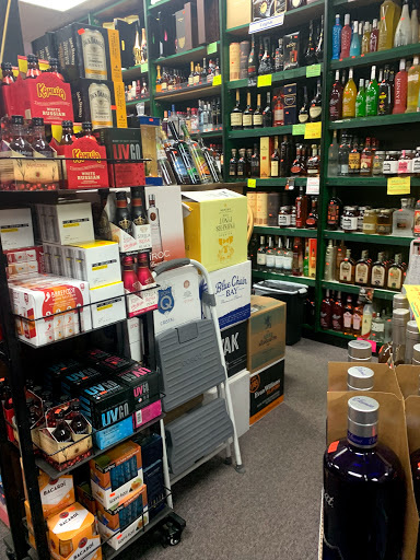 Liquor Store «Rialto Liquors», reviews and photos, 24 Mountain Mall Plaza, Monticello, NY 12701, USA