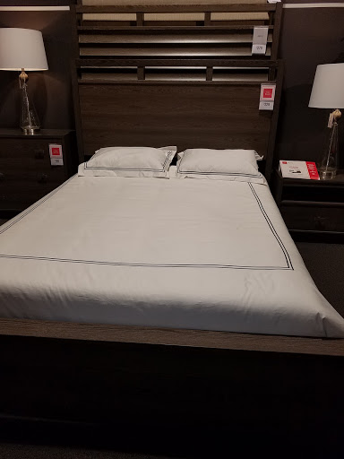 Furniture Store «Penny Mustard Furnishings - Schaumburg», reviews and photos, 950 E Golf Rd, Schaumburg, IL 60173, USA