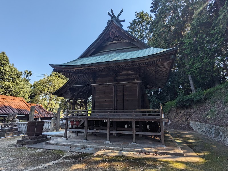 辰山神社