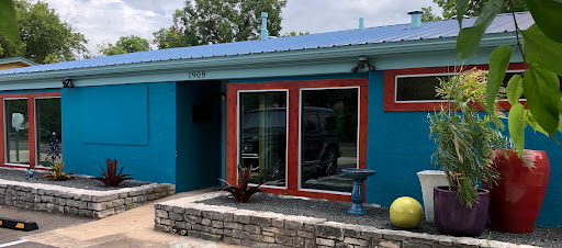 Health Food Store «Tiny Taiga», reviews and photos, 1200 E 11th St #106, Austin, TX 78702, USA