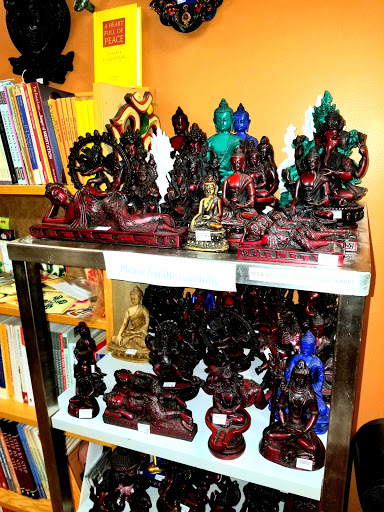 Gift Shop «Tibetan Himalayan Gift Shop», reviews and photos, 746 E Chatham St b, Cary, NC 27511, USA