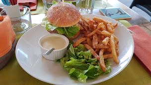 Photo n°46 de Coté Rive à Aurillac ()