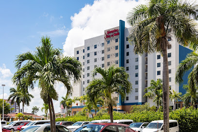 Hampton Inn & Suites by Hilton Miami Airport South - 777 NW 57th Ave, Miami, FL 33126