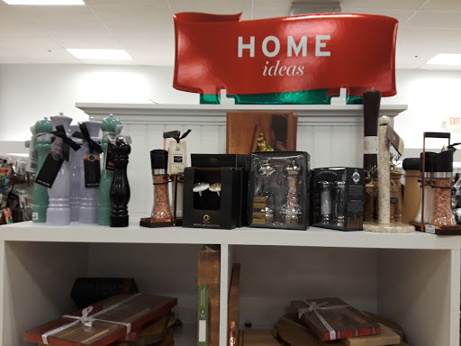 Department Store «Marshalls», reviews and photos, 8 Allstate Rd, Dorchester, MA 02125, USA