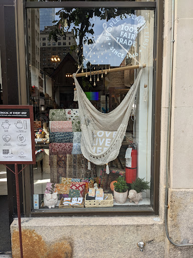 Gift Shop «Ten Thousand Villages», reviews and photos, 1122 Walnut St, Philadelphia, PA 19107, USA