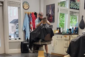 Barbers at Town Center image