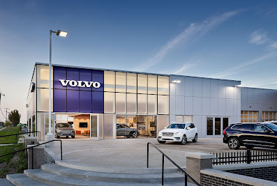 Premier Volvo Cars Overland Park