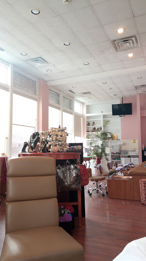 Nail Salon «Vibrant Beauty Salon», reviews and photos, 585 Massachusetts Ave, Boston, MA 02118, USA