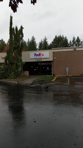 Shipping and Mailing Service «FedEx Ship Center», reviews and photos, 7820 29th Ave NE, Olympia, WA 98516, USA