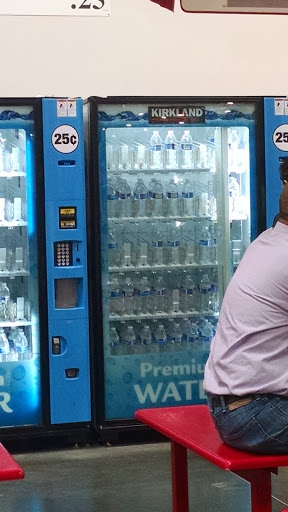 Warehouse club «Costco Wholesale», reviews and photos, 2 Teterboro Landing Dr, Teterboro, NJ 07608, USA