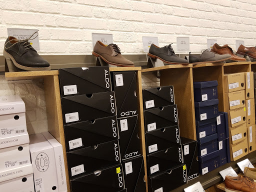 Shoe Store «DSW Designer Shoe Warehouse», reviews and photos, 8055 W Bowles Ave, Littleton, CO 80123, USA