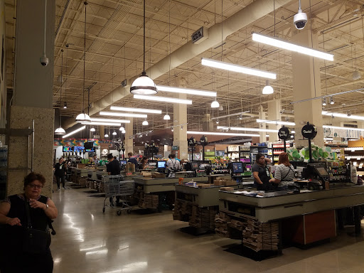 Grocery Store «Whole Foods Market», reviews and photos, 6701 Red Rd, Coral Gables, FL 33143, USA