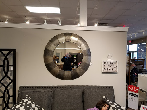 Furniture Store «Ashley HomeStore», reviews and photos, 635 Bay Ave #215, Toms River, NJ 08753, USA