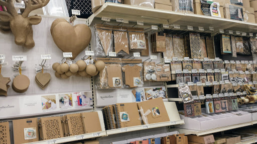 Craft Store «Michaels», reviews and photos, 612 W Crossville Rd, Roswell, GA 30075, USA