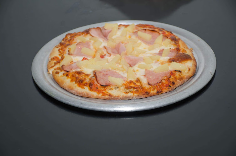 #12 best pizza place in Salinas - Salinas Pizza