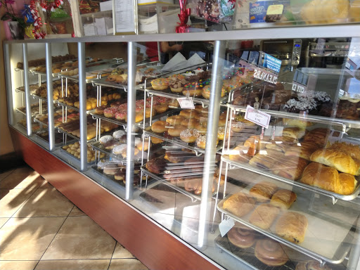 Donut Shop «Tasty Donuts and Cafe», reviews and photos, 8205 Santa Monica Blvd, West Hollywood, CA 90046, USA