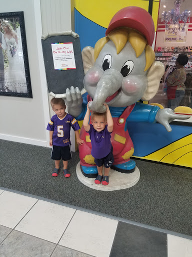 Shopping Mall «Pierremont Mall Shopping Center», reviews and photos, 4801 Line Ave, Shreveport, LA 71106, USA