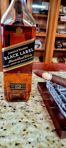 Cigar Shop «Rivercity Cigar & Brew», reviews and photos, 1990 S Frontage Rd, Vicksburg, MS 39180, USA