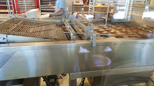 Bakery «Krispy Kreme Doughnuts», reviews and photos, 465 W 23rd St, Panama City, FL 32405, USA