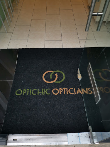 Reviews of Optichic Opticians in London - Optician