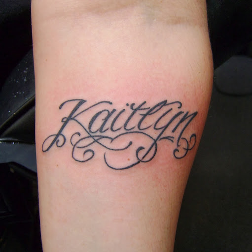 Tattoo Shop «Nine Lives Tattoo», reviews and photos, 61 N Holladay Dr, Seaside, OR 97138, USA