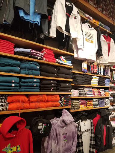 Clothing Store «Zumiez», reviews and photos, 1850 Apple Blossom Dr n123a, Winchester, VA 22601, USA