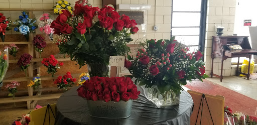 Florist «Flower Peddler», reviews and photos, 38350 Garfield Rd, Charter Twp of Clinton, MI 48038, USA