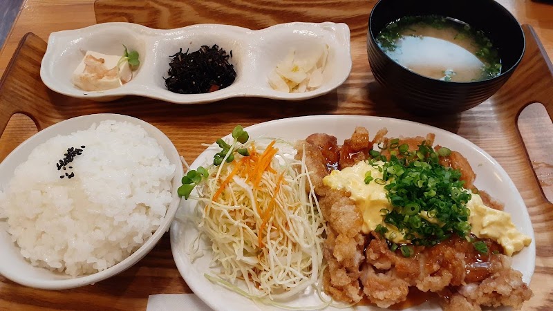 わたしの食卓白島店 広島県広島市中区白島北町 定食屋 グルコミ