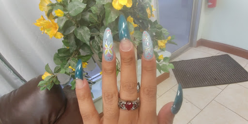 Beauty Salon «Jenny T Hair & Nail Salon», reviews and photos, 400 John F Kennedy Way # 80, Willingboro, NJ 08046, USA