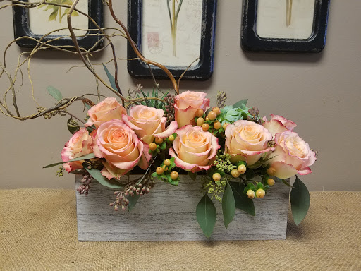 Florist «Country Village Florist and Gifts, Inc.», reviews and photos, 212 E Main St, East Islip, NY 11730, USA