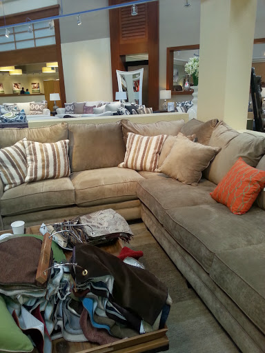 Furniture Store «Living Spaces - Rancho Cucamonga», reviews and photos, 12649 E Foothill Blvd, Rancho Cucamonga, CA 91730, USA