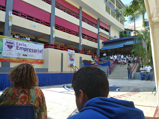 Universidad Español, Secundaria, Preparatoria y Universidad