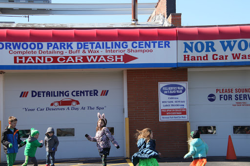 Car Wash «Norwood Park Hand Car Wash», reviews and photos, 6190 N Northwest Hwy, Chicago, IL 60631, USA