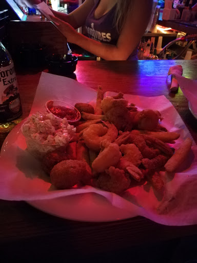 Bar & Grill «Paradise Bar & Grill», reviews and photos, 21 Via De Luna Dr, Gulf Breeze, FL 32561, USA