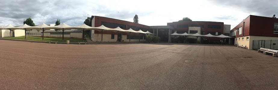 Collège d'Enseignement Secondaire de La Passepierre 12 Pl. Général de Gaulle, 57170 Château-Salins, France