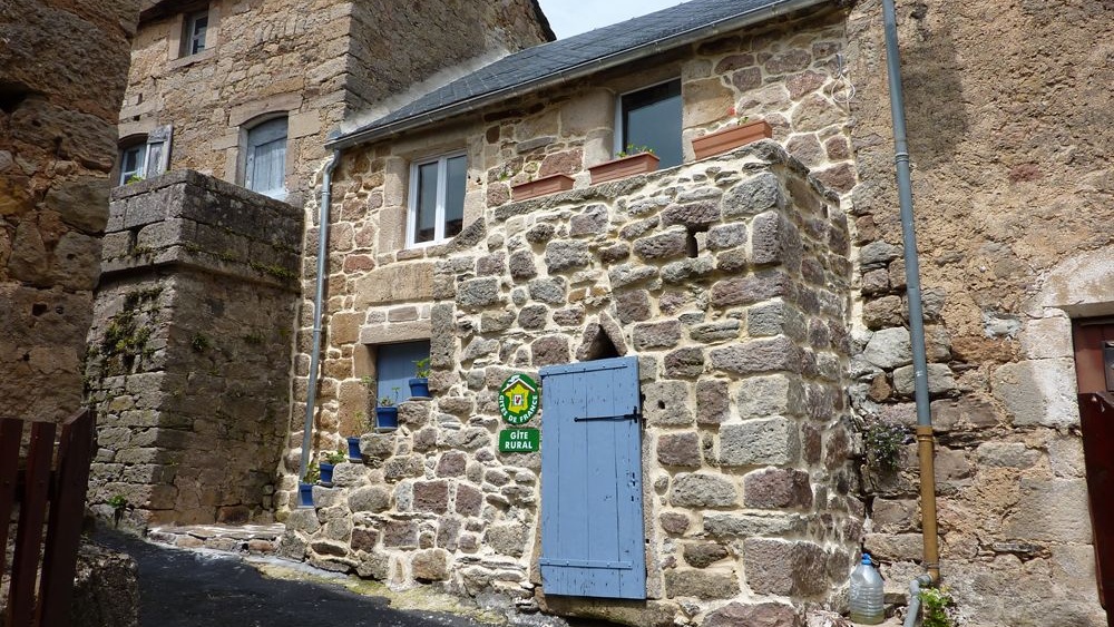 Gîte dans un village médiéval - Gîtes de France à Saint-Beauzély (Aveyron 12)