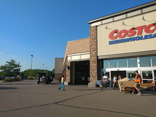 Warehouse store «Costco Wholesale», reviews and photos, 1431 Beam Ave, Maplewood, MN 55109, USA