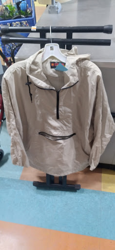 Thrift Store «Indian School Thrift», reviews and photos, 2740 W Indian School Rd, Phoenix, AZ 85017, USA