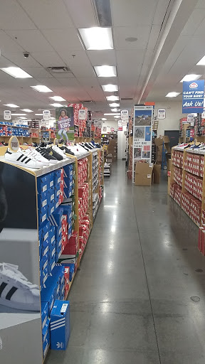 Shoe store Visalia