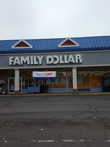 Dollar Store «FAMILY DOLLAR», reviews and photos, 265 Ellington Rd, East Hartford, CT 06108, USA