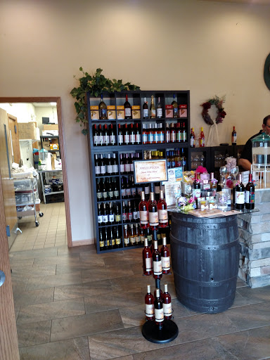 Winery «Greenhouse Winery», reviews and photos, 1048 Pinewood Rd, Irwin, PA 15642, USA