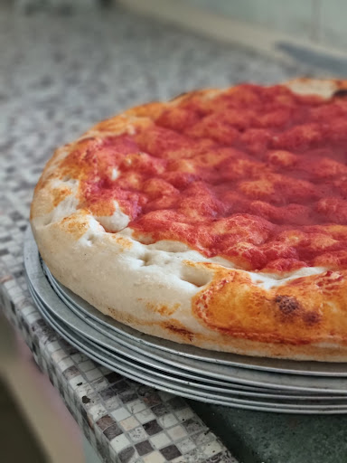 Totò pizza al trancio in Lissone, Provincia di Monza e della Brianza