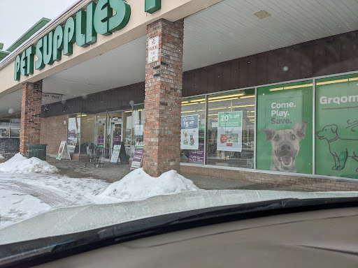 Shopping Mall «Pleasant Valley Shopping Center», reviews and photos, 7524 Broadview Rd, Cleveland, OH 44134, USA