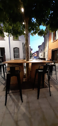 Atmosphère du Restaurant La Tine | Saint-Cyprien Village - n°4