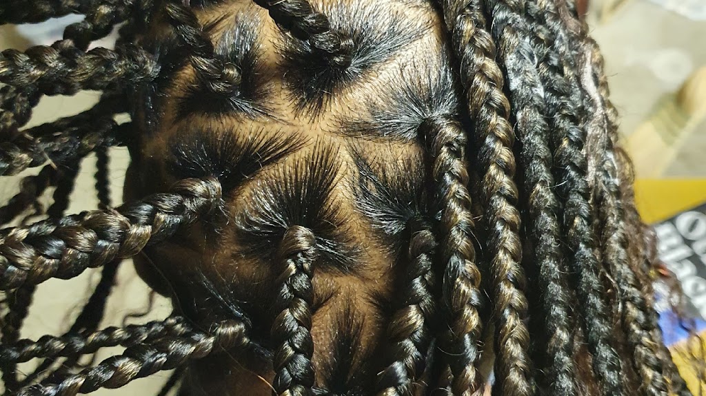 Jeuny braiding hair salon 92557