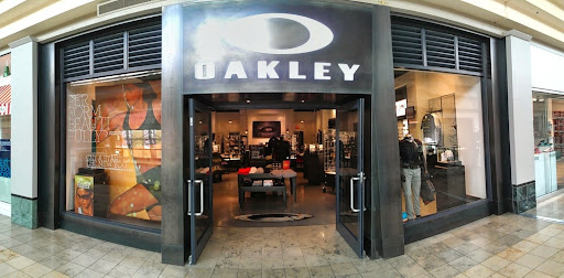 Sunglasses Store «Oakley Store», reviews and photos, 7021 S Memorial Dr #286-A, Tulsa, OK 74133, USA