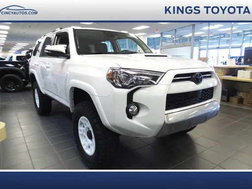 Toyota Dealer «Kings Toyota - New Cars, Indoor Showroom», reviews and photos, 4700 Fields Ertel Rd, Cincinnati, OH 45249, USA